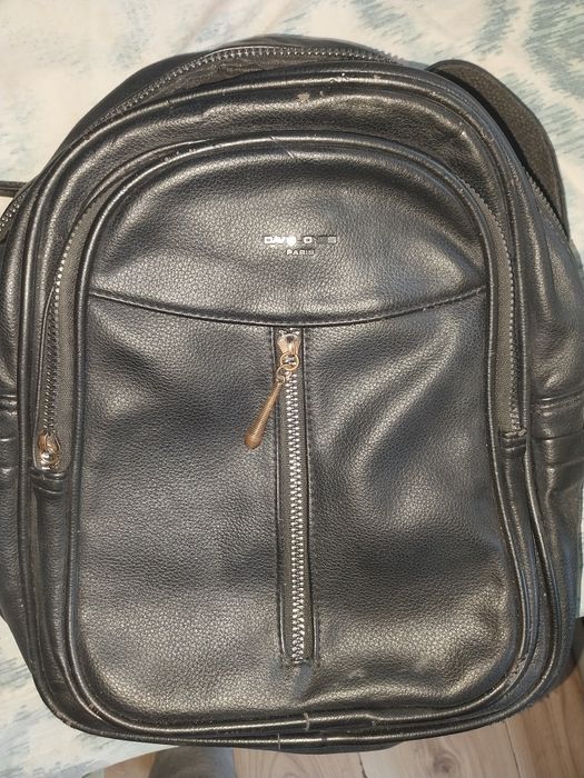 Черна дамска раница