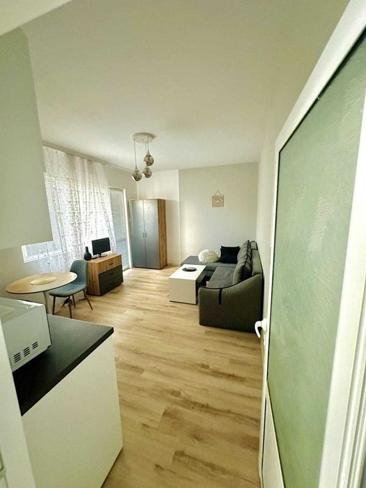 Дава се под наем Двустаен апартамент в Пловдив, Център - 60 кв.м за 306 € - Снимка #2