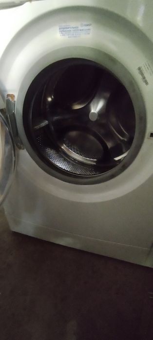Продам стиральную машину