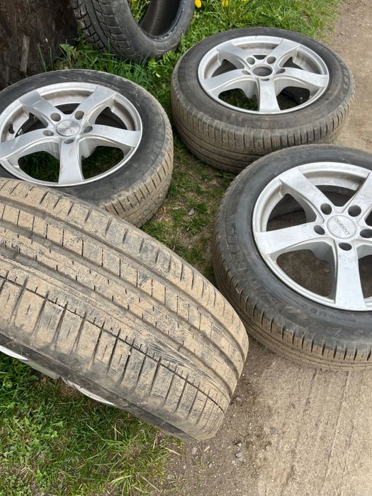 Cauciucuri și jante BMW și Ford Mk2 DETALII DESCRIERE