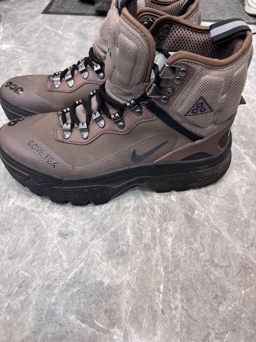 ACG ботинки 42 размера