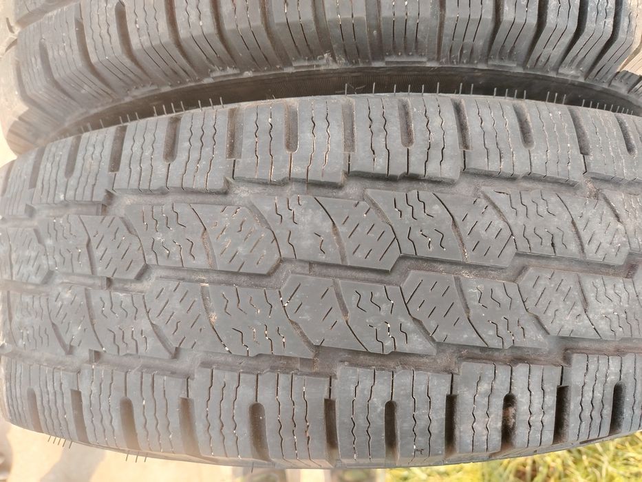 Гуми за Бус 215/75/16С