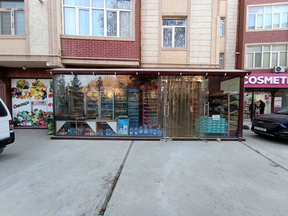 Продаются 2-нежелых помещения под бизнес в новостройке