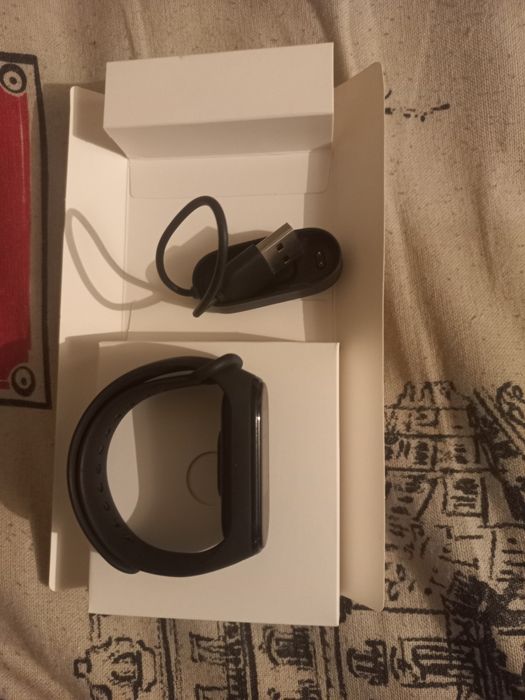 Спорт часы  mi band 4