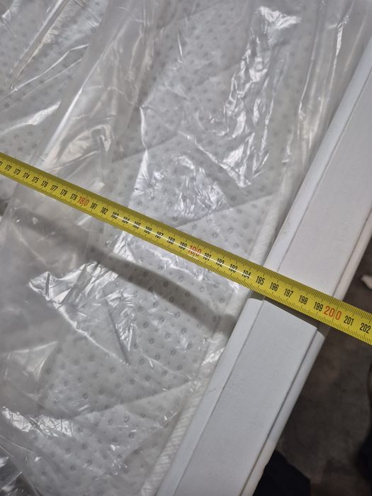 Винтидж реставрирано легло