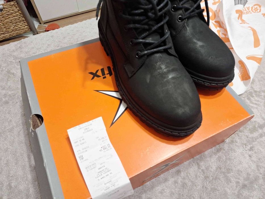 Нови мъжки зимни обувки, естественна кожа  43 номер, KINETIX