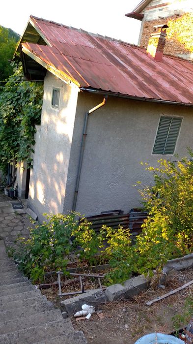 Продава се Къща в София, Красно село - 100 кв.м за 1600 €/кв.м - Снимка #2