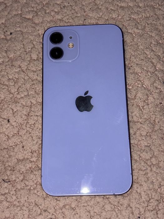 iPhone 12-лилав