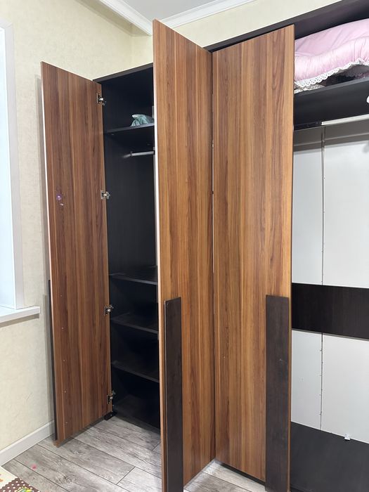 Спальный гарнитур 4 предмета