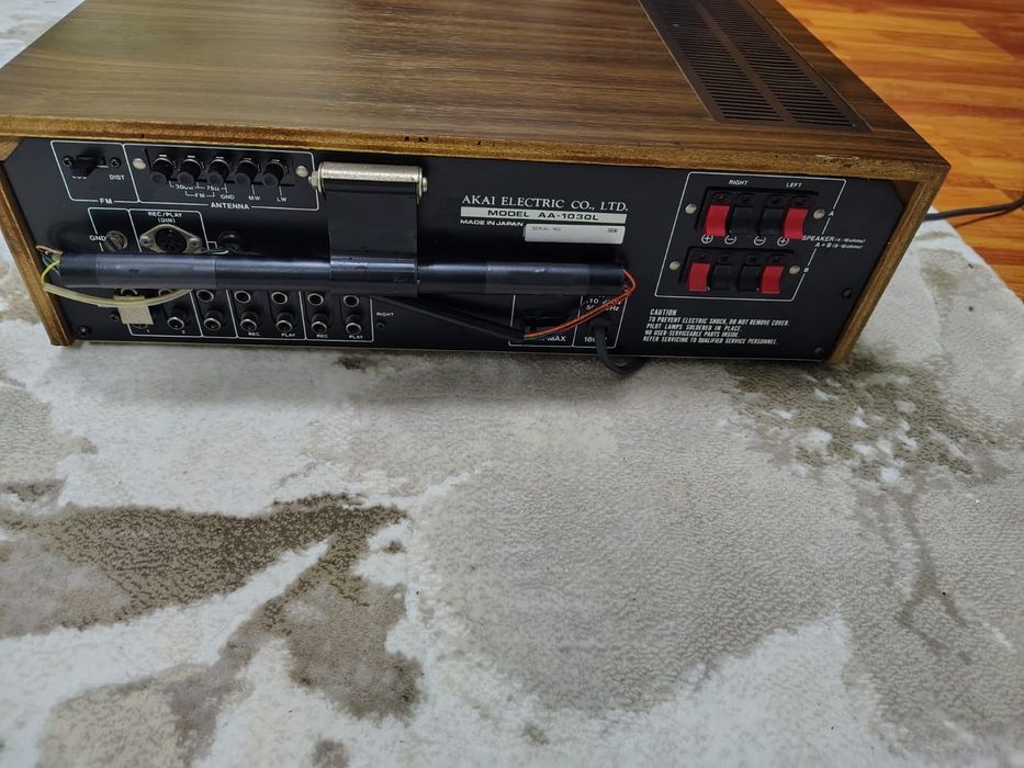 Amplituner Akai AA 1030L