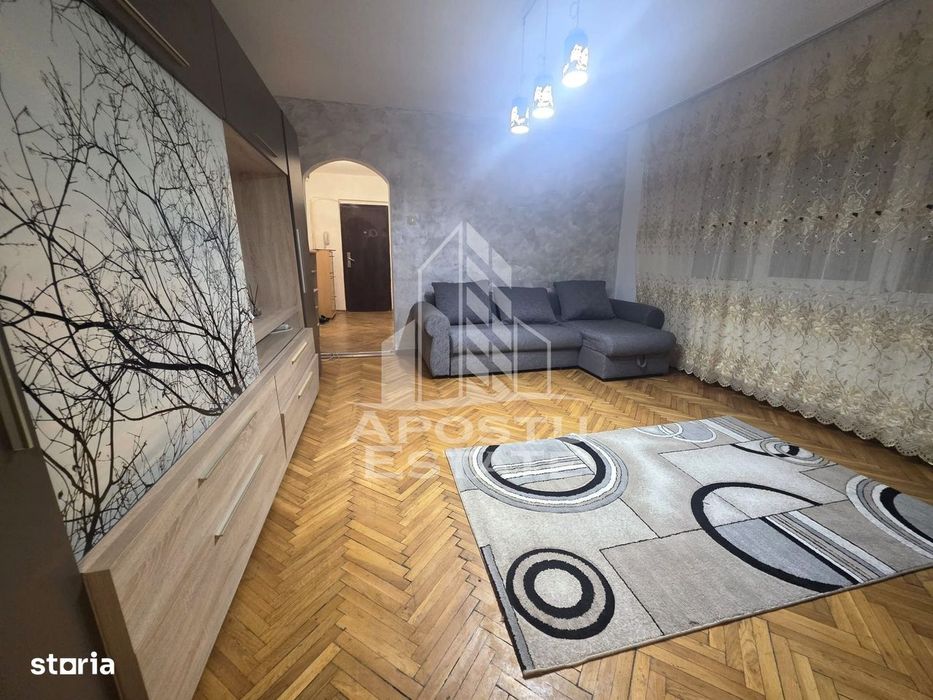 Apartament cu 2 camere de inchiriat-zona Calea Aradului