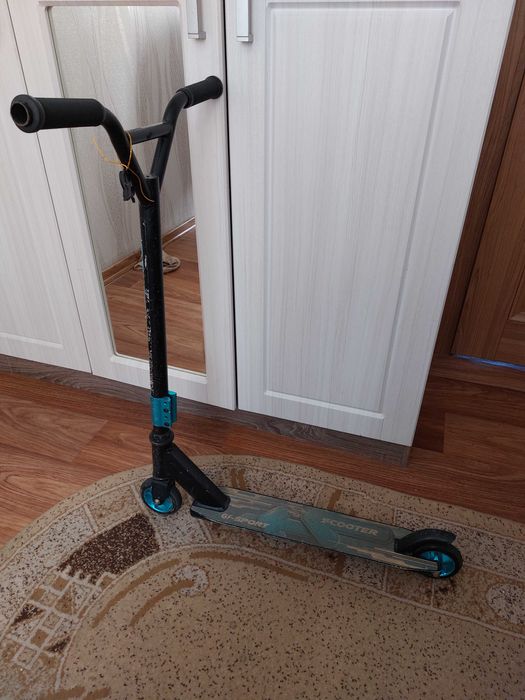 Самокат трюковой