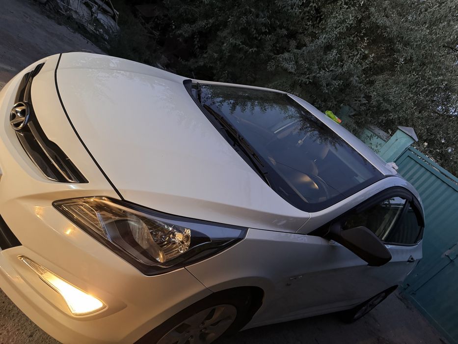 Автомобиль Hyundai Solaris