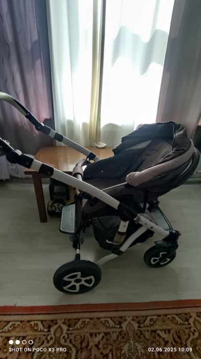 Продам коляску "ADEMIX".