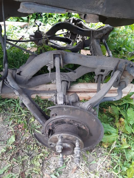 Punte spate brate spate fuzete spate VW TOUAREG 7L 2.5 BAC