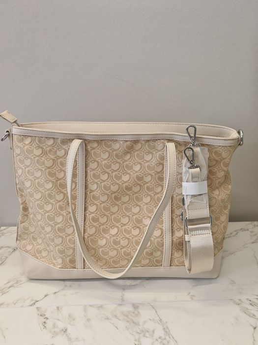 Продам новые сумки и рюкзак