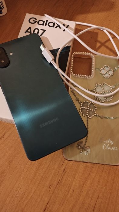 Samsung galaxy A07  новый