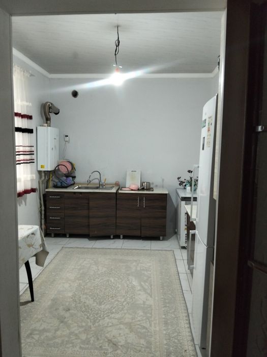 Үй сатылады. 10,5×9,5