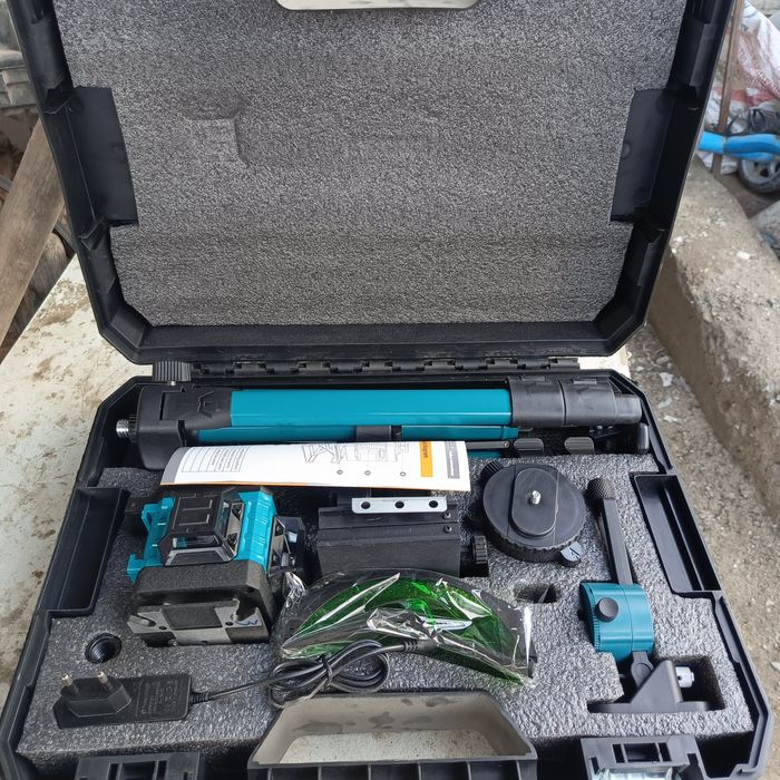 Продам лаперный  уровень