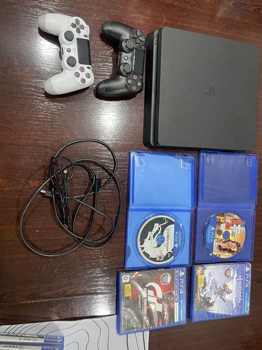 Продам  PlayStation 4 slim 1терабать