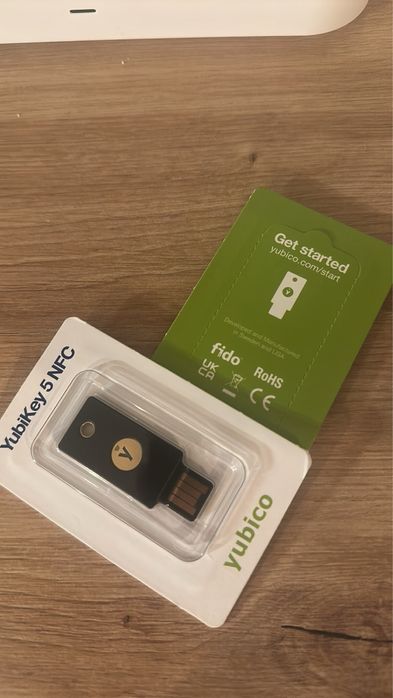 Yubikey 5 NFC - Криптографски ключ