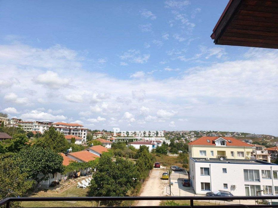 Представяме на вашето внимание двустаен апартамент в комплекс