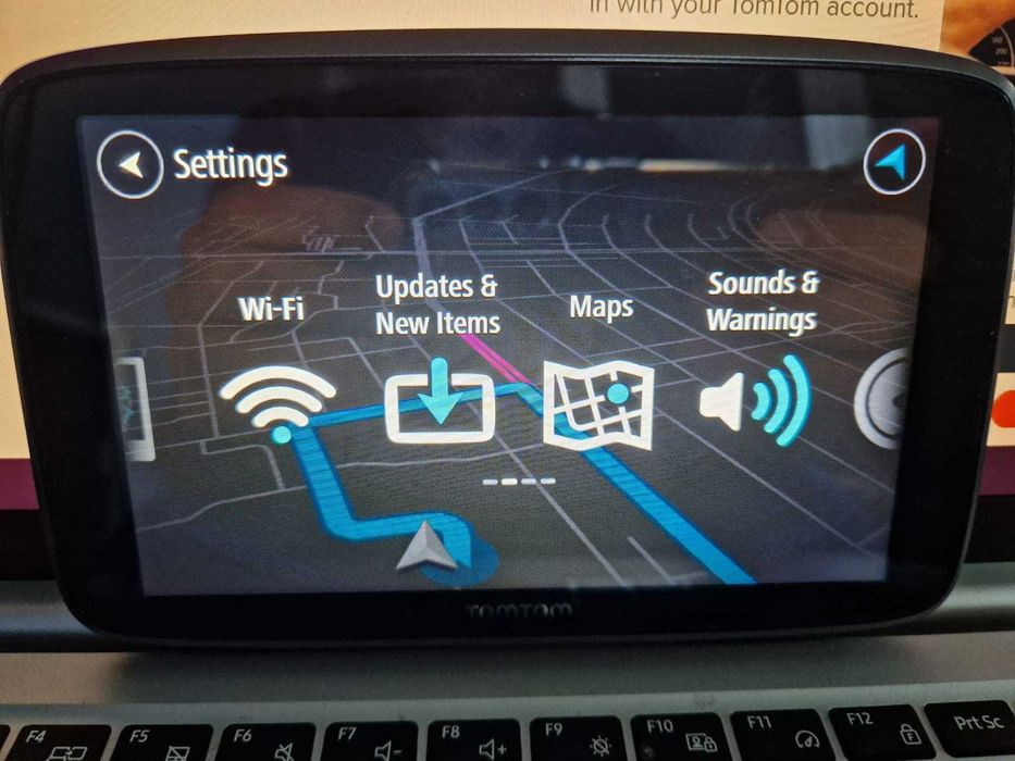TomTom GO Professional 6200 – Navigație Profesională Specială pentru Camioane / TIR / Autocare
