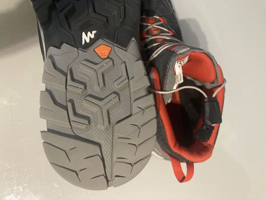 Обувки  35 размер