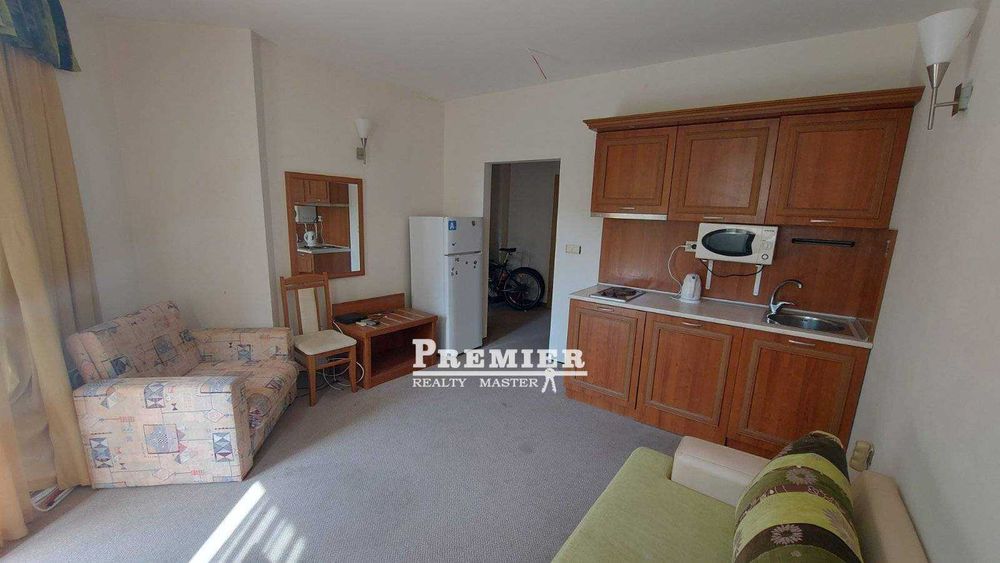 Продава се Двустаен апартамент в к.к. Слънчев бряг - 65 кв.м за 831 €/кв.м - Снимка #2