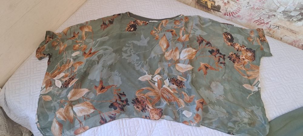 Продается костюм - двойка