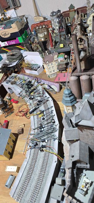 Diorama H0 locomotiva trenulete