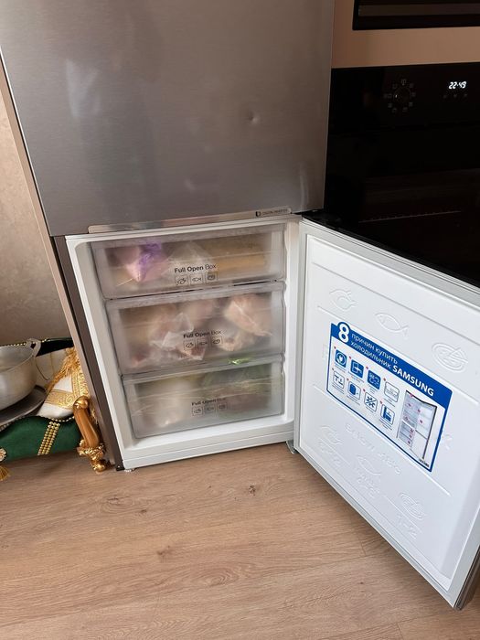 Срочно! Продам холодильник