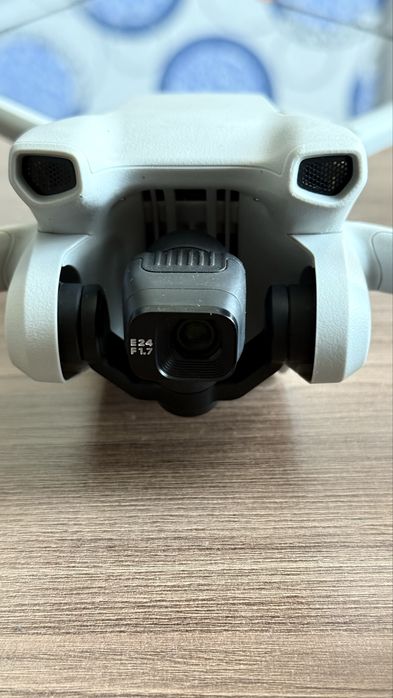 Продам квадрокоптер DJI Mini 3