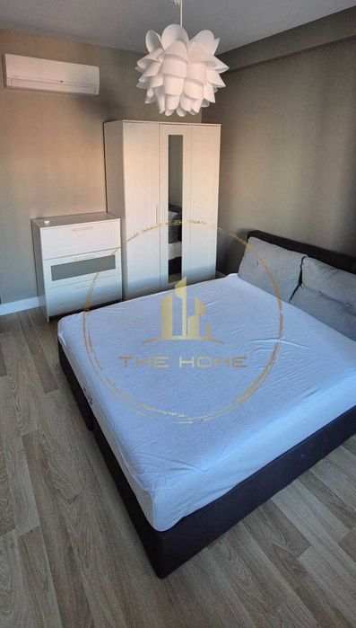 Дава се под наем Тристаен апартамент в Варна, Център - 100 кв.м за 980 € - Снимка #4