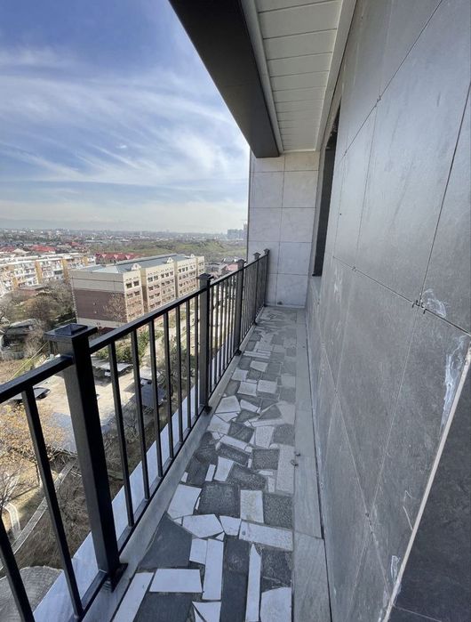 Юнусабад 4ком.коробка квартира продаётся!