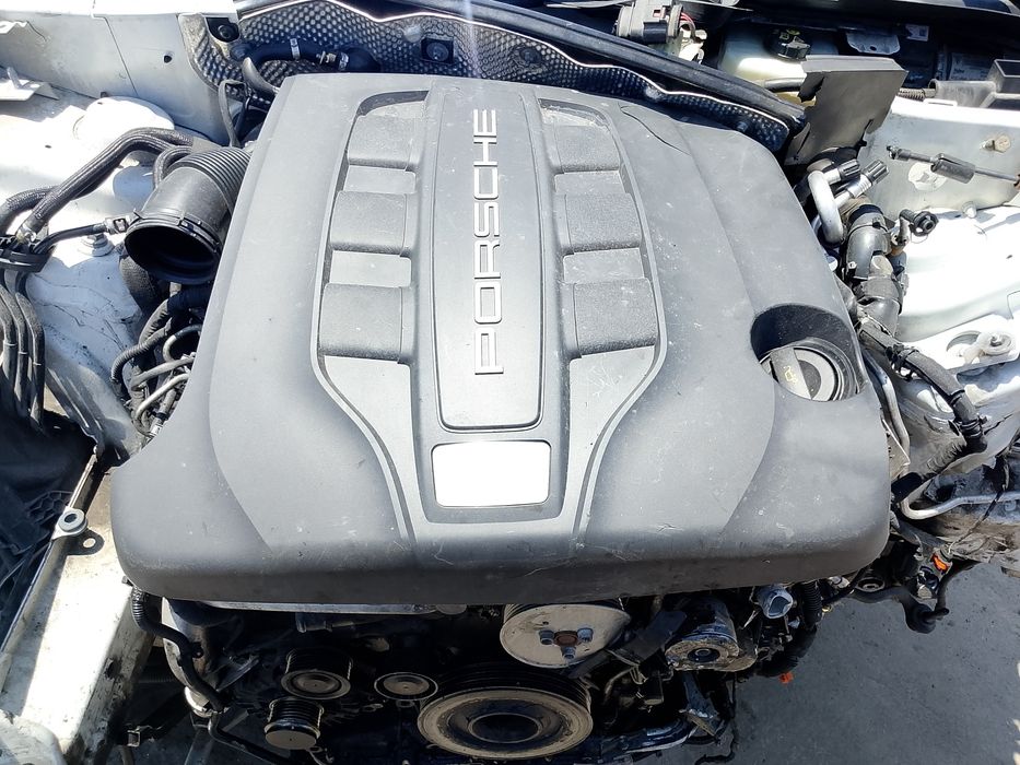 Porsche Macan 3.0 TDI V6 ,CTB 258 к.с.   автоматик  2014 г.