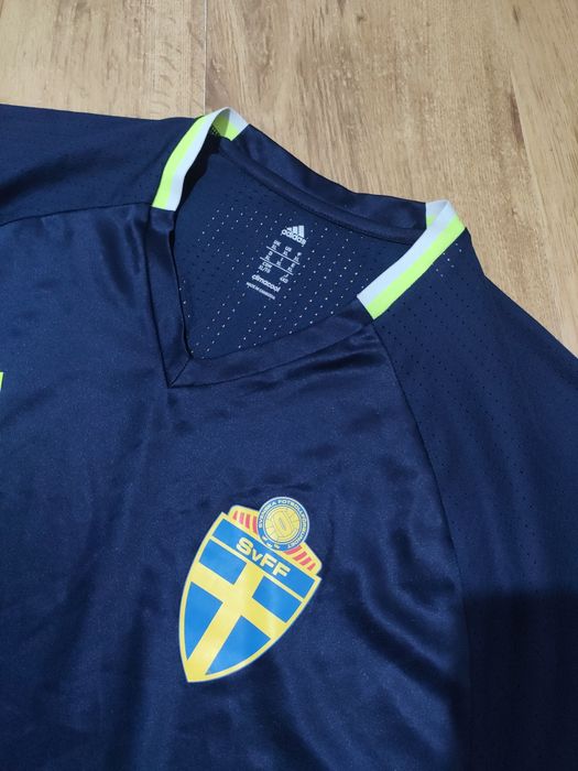 Tricou Adidas Naționala Suedia mărimea L