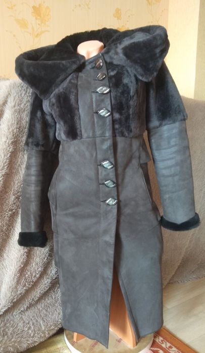 Продам зимнее пальто