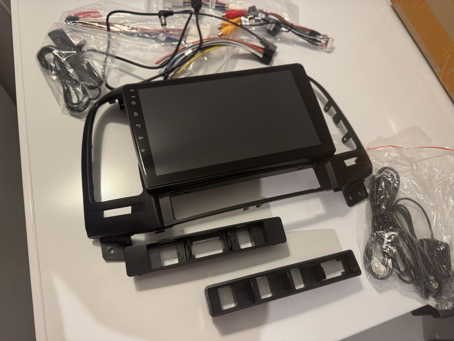 Navigatie noua 8GB + 128 GB Carplay Android Auto Hyundai Santa Fe 2 2006-2012