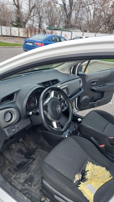 Toyota Yaris  2014, motor 1.4 diesel (D-4D), 6 trepte, 165.000 km