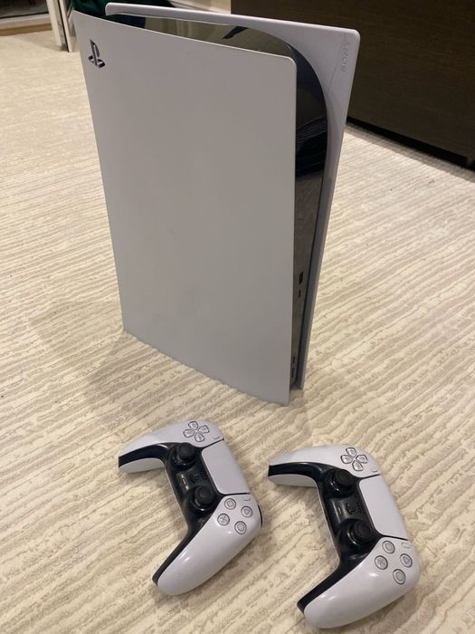 Продам Playstation 5