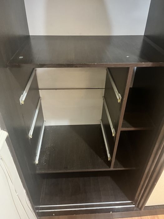 Отдам шкаф! Самовывоз!