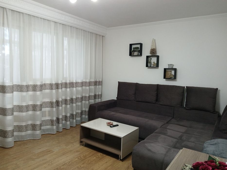 Apartament 3 camere, zona nord