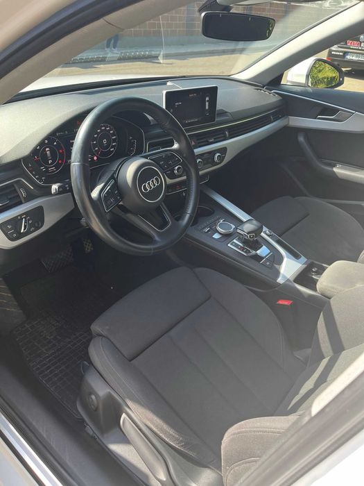 Audi A4 2017 Cockpit breack