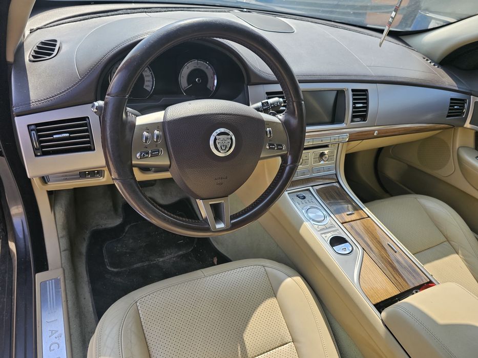 JAGUAR XF 2012 — imagine 5