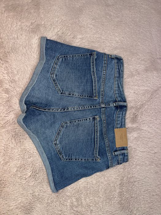 Pantaloni scurti Zara M