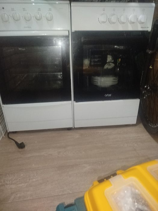 Газ плита с 4 -мя камфорками