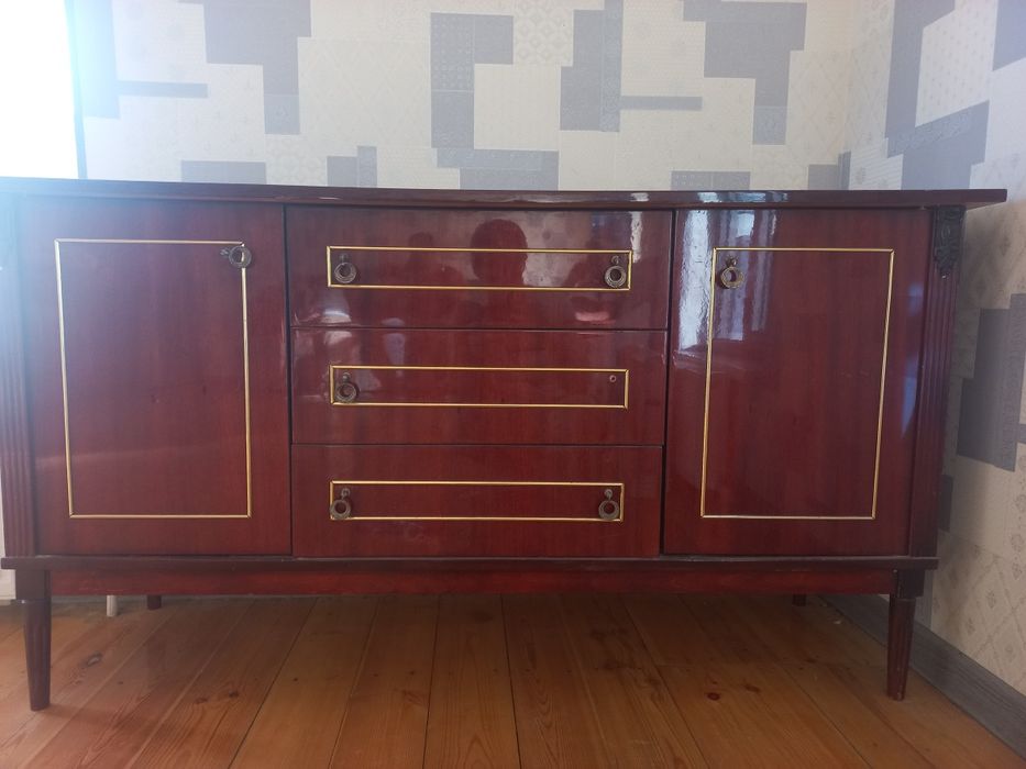 Мебель    /Стенка шкаф