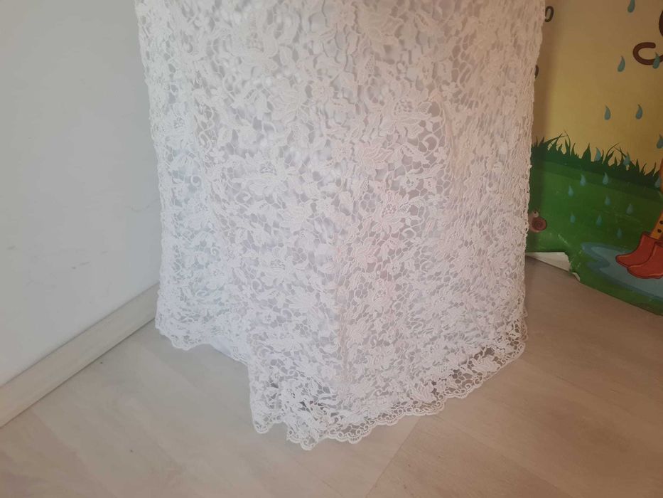 Rochie alba din dantele