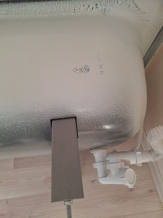 Ванна стальная..